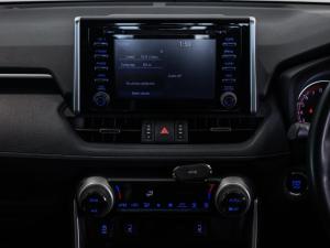 Toyota RAV4 2.0 VX - Image 18