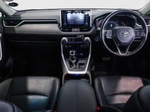 Toyota RAV4 2.0 VX - Image 19