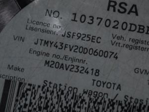 Toyota RAV4 2.0 VX - Image 21