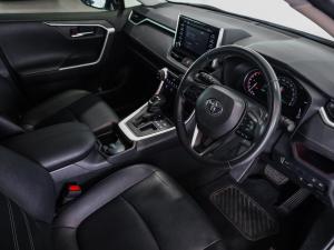 Toyota RAV4 2.0 VX - Image 8