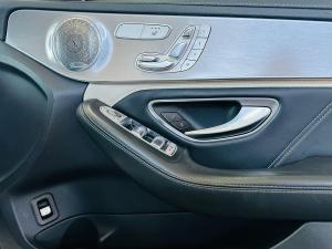 Mercedes-Benz C-Class C63 S - Image 10