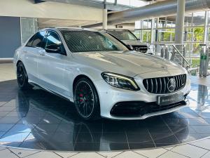 Mercedes-Benz C-Class C63 S - Image 11