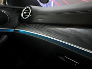 Mercedes-Benz E-Class E200 Avantgarde - Image 12