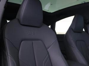 Audi A5 sedan TFSI Black Edition - Image 18