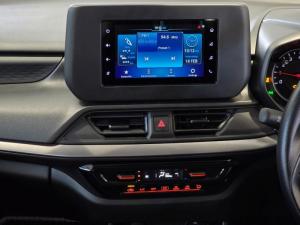 Suzuki Swift 1.2 GL+ auto - Image 14