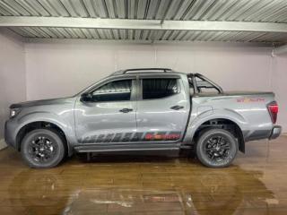 Nissan Navara 2.5DDTi double cab Stealth
