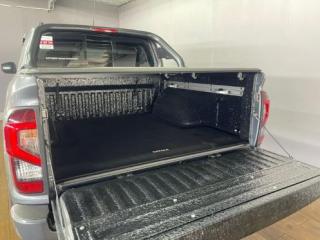 Nissan Navara 2.5DDTi double cab Stealth