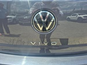 Volkswagen Polo Vivo hatch 1.6 Life - Image 17