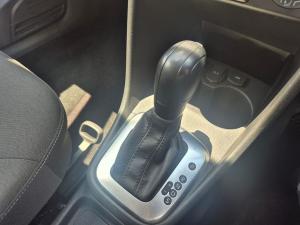 Volkswagen Polo Vivo hatch 1.6 Life - Image 27