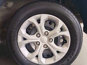 Kia Sonet 1.5 LX manual - Image 12