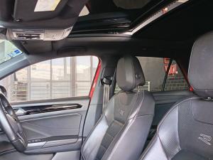Volkswagen T-Roc 2.0TSI 4Motion R-Line - Image 13