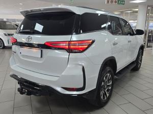 Toyota Fortuner 2.8GD-6 VX - Image 2