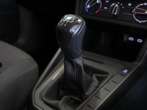 Volkswagen Polo hatch 1.0TSI - Image 12