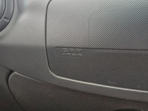 Nissan NP200 1.6i safety pack (aircon) - Image 24