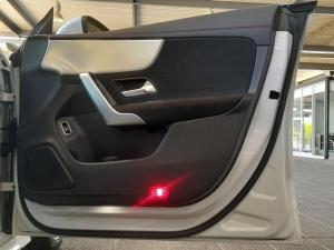 Mercedes-Benz CLA CLA220d Progressive - Image 9