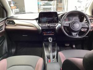 Toyota Starlet Cross 1.5 XR auto - Image 6