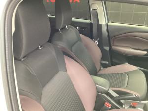 Toyota Starlet Cross 1.5 XR auto - Image 17