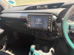Toyota Hilux 2.4GD-6 double cab 4x4 Raider X auto - Image 10