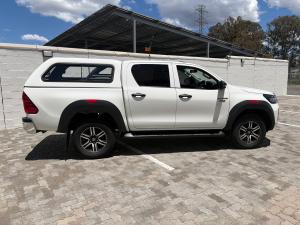 Toyota Hilux 2.4GD-6 double cab 4x4 Raider X auto - Image 3