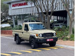 Toyota Land Cruiser 79 4.2D single cab - Image 1