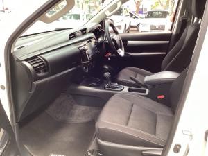 Toyota Hilux 2.4GD-6 double cab Raider auto - Image 7