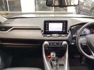 Toyota RAV4 2.0 VX - Image 15