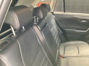 Toyota RAV4 2.0 VX - Image 18
