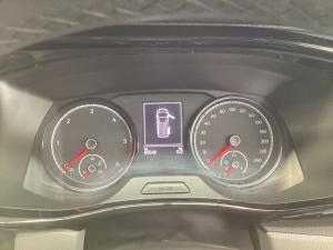 Volkswagen Transporter 2.0TDI Kombi SWB Trendline auto - Image 11