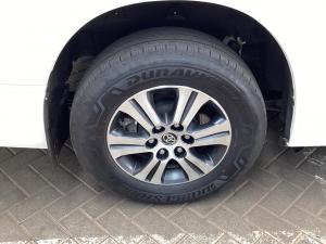 Toyota Quantum 2.8 LWB bus 11-seater GL - Image 18