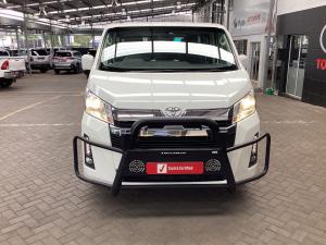 Toyota Quantum 2.8 LWB bus 11-seater GL - Image 4