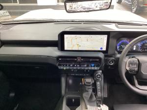 Toyota Land Cruiser Prado 2.8GD VX-R - Image 15