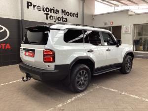Toyota Land Cruiser Prado 2.8GD VX-R - Image 2