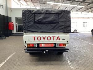 Toyota Land Cruiser 79 4.0 V6 double cab - Image 5
