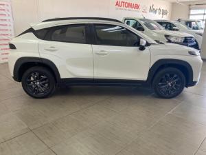 Toyota Starlet Cross 1.5 XS auto - Image 3