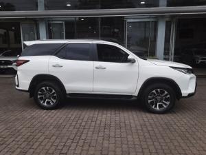 Toyota Fortuner 2.4GD-6 Raised Body automatic - Image 3