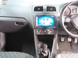 Volkswagen Polo Vivo 1.6 Style - Image 12