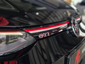 Volkswagen Golf GTI - Image 17