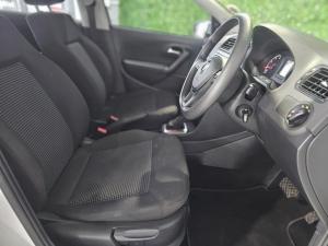 Volkswagen Polo Vivo hatch 1.6 Comfortline auto - Image 14
