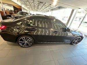 BMW 3 Series 320i M Sport - Image 9