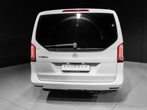 Mercedes-Benz V-Class V250d AMG Line - Image 5