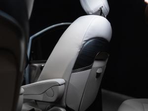 Mercedes-Benz V-Class V300d Exclusive - Image 15