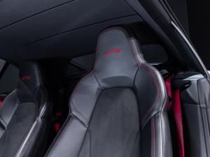 Porsche 911 Carrera GTS cabriolet manual - Image 8