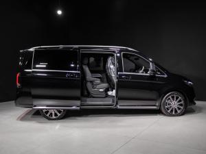 Mercedes-Benz V-Class V300d Exclusive - Image 29