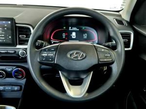 Hyundai Venue 1.0T Motion auto - Image 18