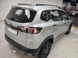 Renault Triber 1.0 Techno - Image 3