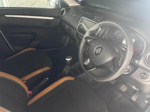 Renault Kwid 1.0 Climber manual - Image 8