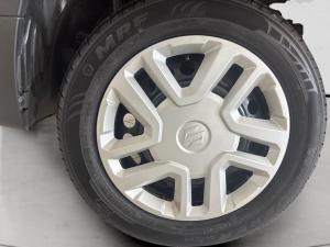 Suzuki Vitara Brezza 1.5 GL - Image 10