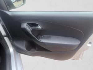 Volkswagen Polo Vivo hatch 1.4 Trendline - Image 15