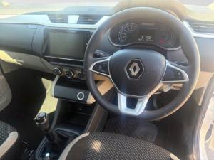 Renault Triber 1.0 Prestige - Image 17