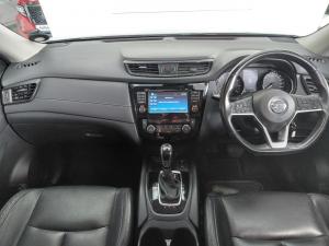 Nissan X-Trail 2.5 4x4 Tekna - Image 13